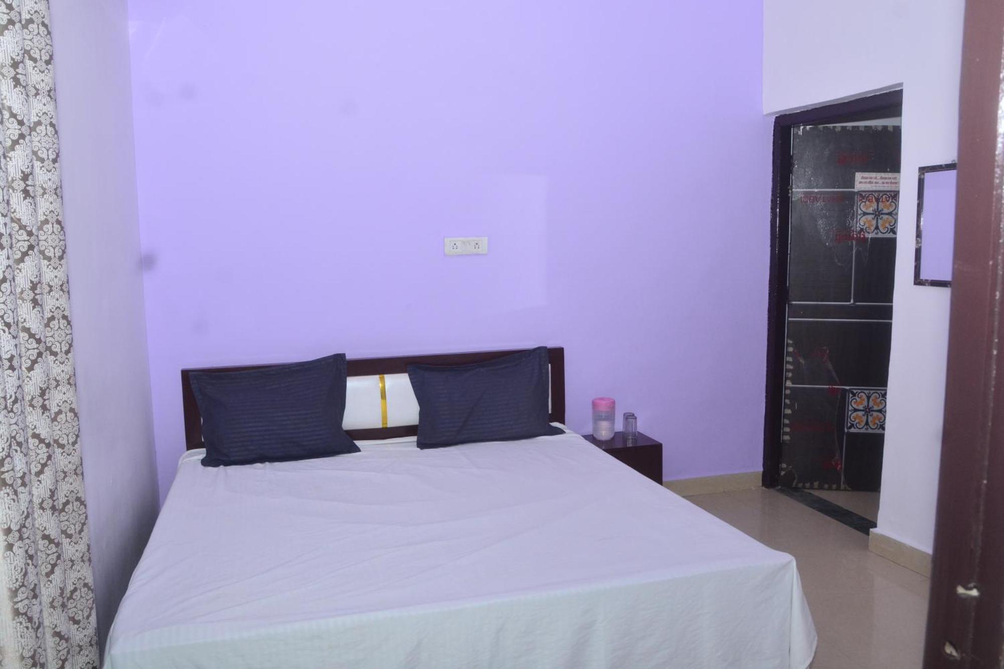 Hotel Chandrasha Villa Ayodhya Dham Ram Mandir 600 Meter Eksteriør billede